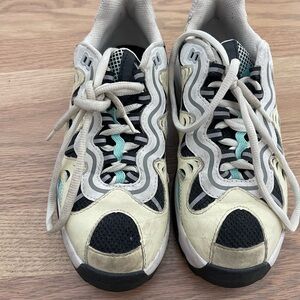 Converse Golf le Fleur shoes size women’s 5